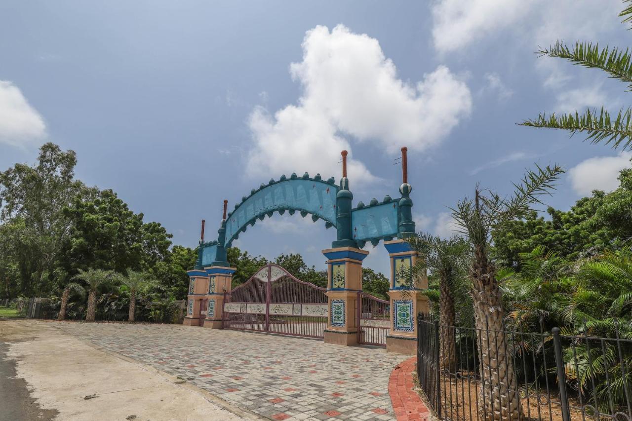 Capital O 49279 Chhab Chhaba Chhab Water Fun Park & Resort Damka Eksteriør bilde